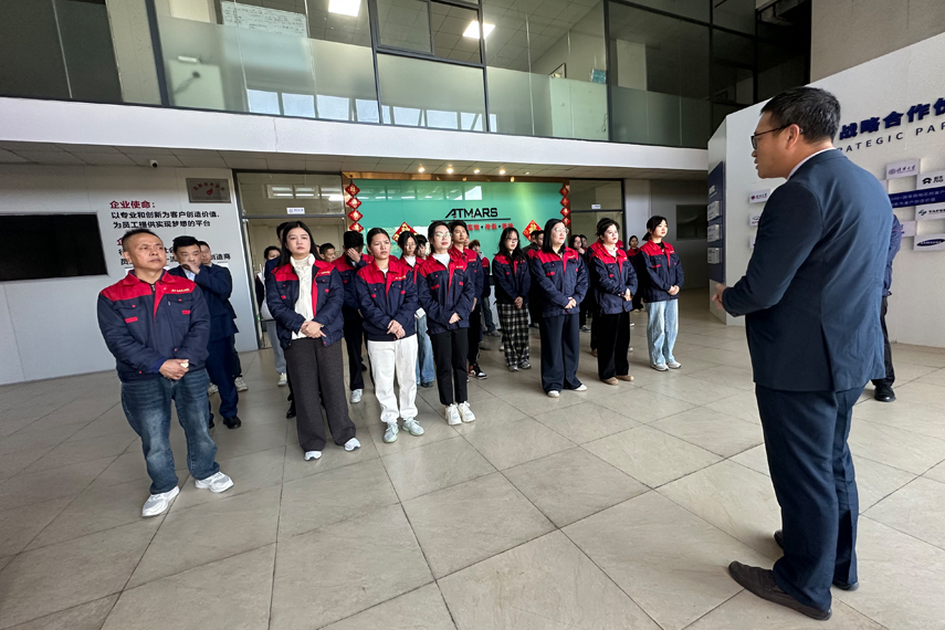 各部门负责人早例会