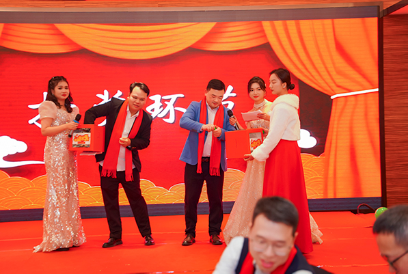 探花在线播放环境试验设备厂家2025年会抽奖